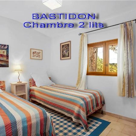Domaine L'Helion Bed & Breakfast Taradeau Exterior photo